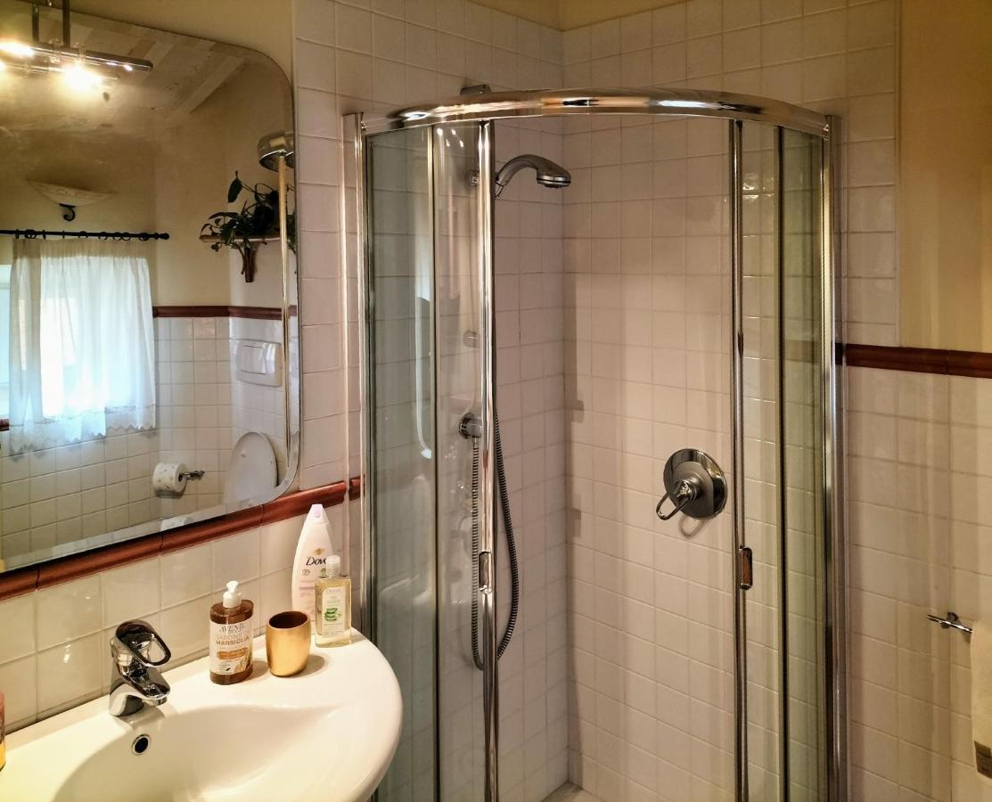 Catulliana Apartment เวโรนา ภายนอก รูปภาพ