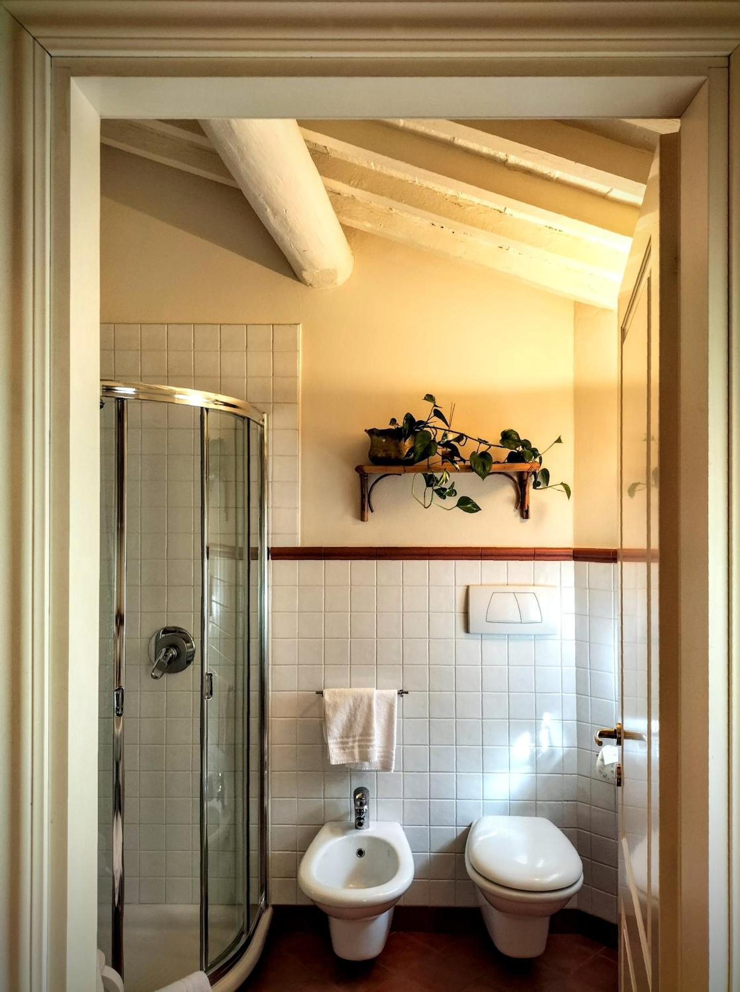 Catulliana Apartment เวโรนา ภายนอก รูปภาพ